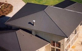 Standard Seam Roof Panel Features That Boost Building Performance